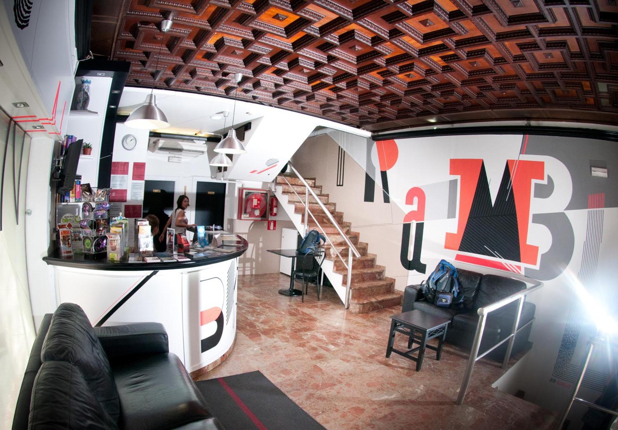 Be Ramblas Guest House
