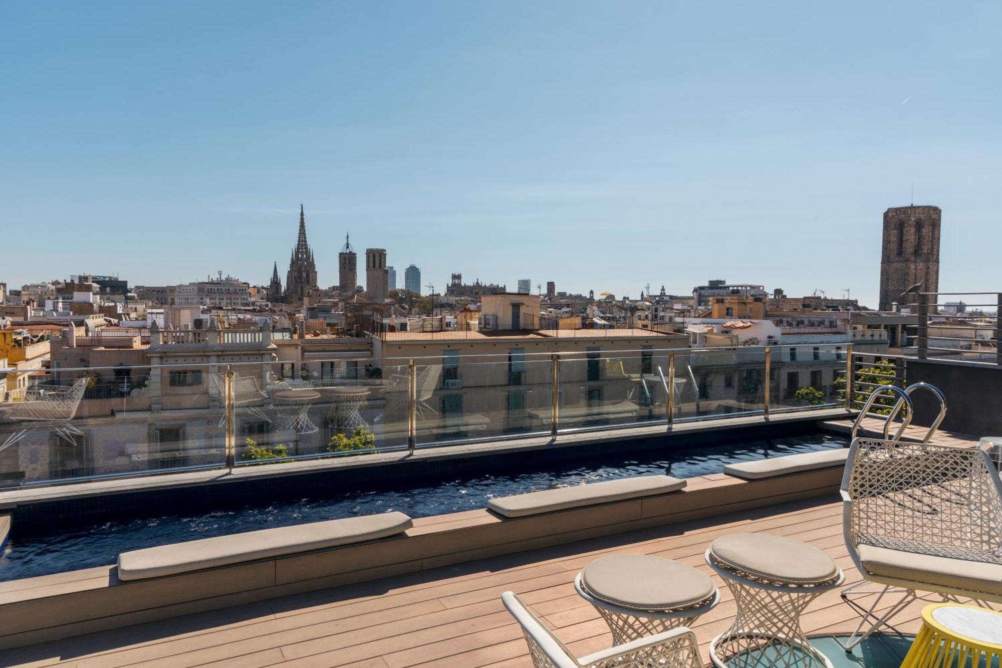 Hotel Bagues, A Small Luxury Hotel Of The World